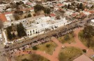 Se realizó el acto y el desfile por el Día de la Independencia 