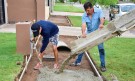 Construyen veredas en el barrio Ricardo Román Yani