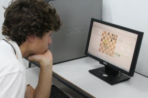 Avanza el Torneo Virtual de Ajedrez
