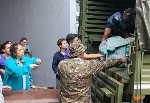 Registro de evacuados en Bahía Blanca