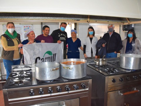 El Hospital Municipal recibió la donación de dos cocinas industriales
