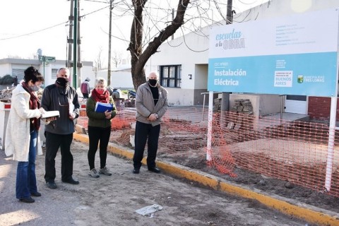 Continúan las obras en los establecimientos educativos