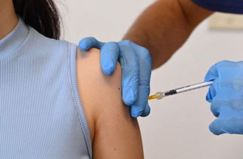 Realizarán una jornada de vacunación en el CAPS de Quenumá