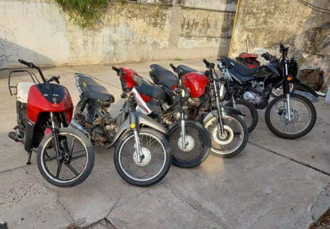 Seis nuevos secuestros de motocicletas en Tres Lomas