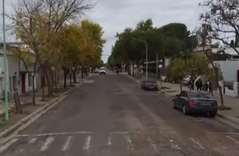 Reasfaltarán la calle Rivadavia, entre Quintana y España