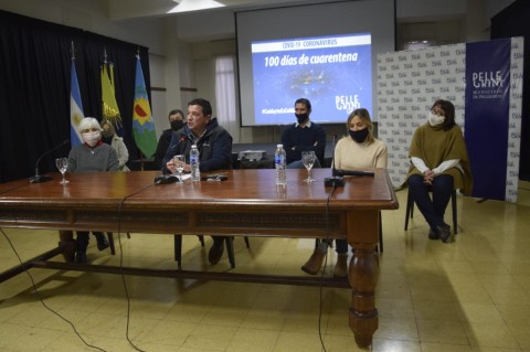 Pacheco brindó una conferencia de prensa por los 100 días de cuarentena