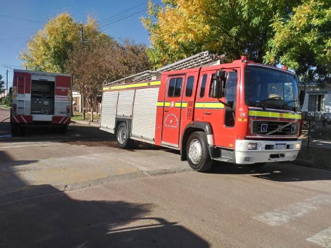 Los bomberos lanzan una colecta para la compra de un camión cisterna