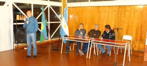 Ex combatientes de Malvinas dieron una charla en el Colegio Nacional