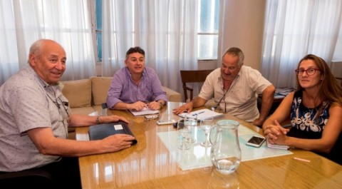 Álvarez se reunió con el Subsecretario de Recursos Hídricos de la Provincia