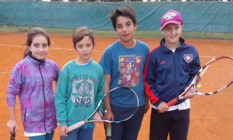 La Escuela de Tenis del Jorge Newbery participó de un torneo en Casbas