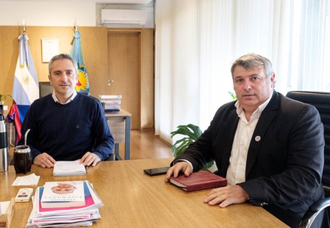 Succurro se reunió con el Ministro de Desarrollo de la Comunidad