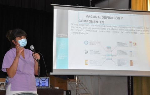 Se dictó el curso de vacunadores eventuales de COVID-19