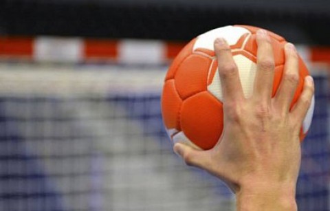Capacitación sobre handball indoor y beach handball