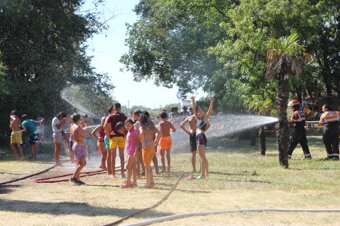 Inaugura una nueva edición de “Escuelas abiertas en verano”