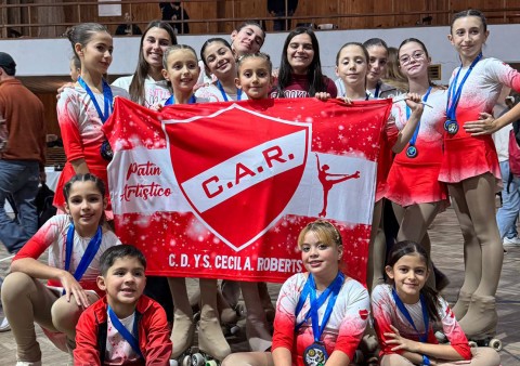 Imágenes de Cecil A. Roberts cosechó excelentes resultados en el regional de patín
