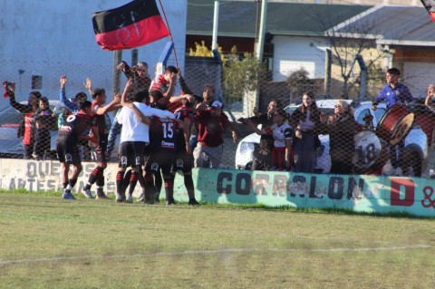 Se juega la Sexta Fecha con Villa del Parque y SyD Garré punteros