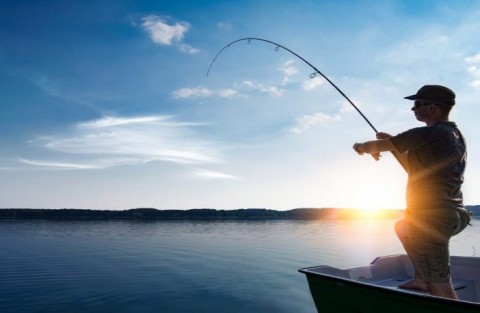 Concurso de pesca embarcado al pejerrey de mayor longitud