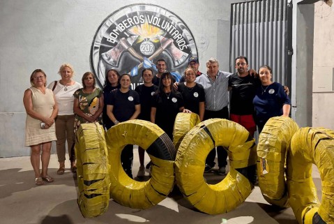 Succurro entregó cubiertas nuevas a los bomberos de Quenumá