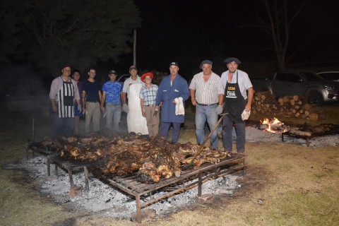 Bocayuva celebró su aniversario con el tradicional asado con cuero