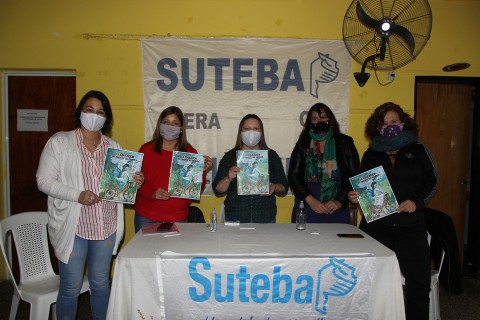 SUTEBA presentó la revista “La educación en nuestras manos”