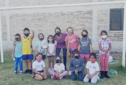 Inició el taller de handball infantil y actividades recreativas en Bocayuva