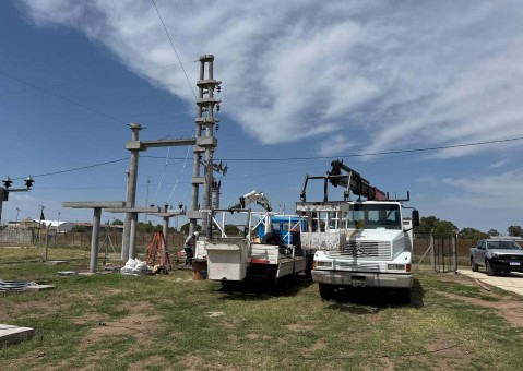 Avanza la obra de la línea de media tensión Tres Lomas – Quenumá