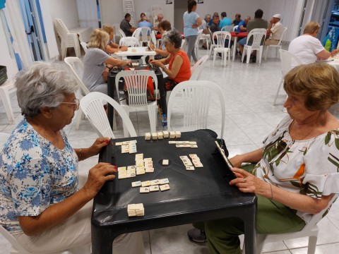 Torneos de Burako y Mus en el Centro de Jubilados