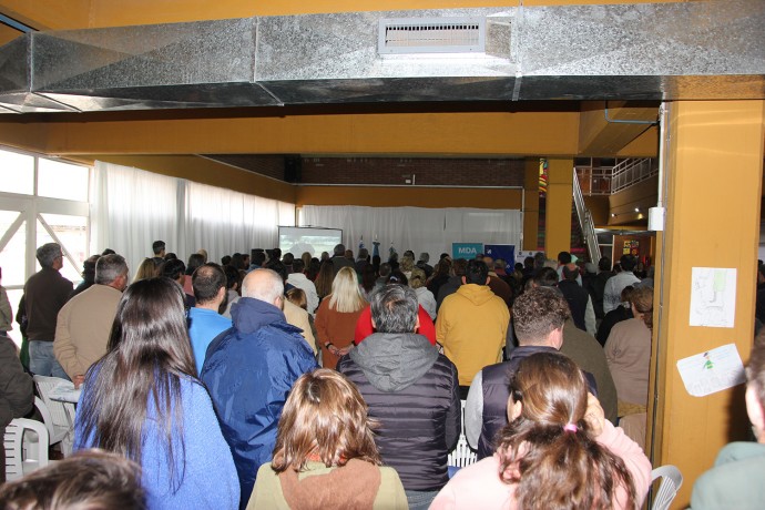 El Ministro de Agricultura inauguró el encuentro de desarrollo hortícola