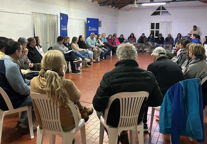 El intendente comenzó a reunirse con los vecinos en los barrios 