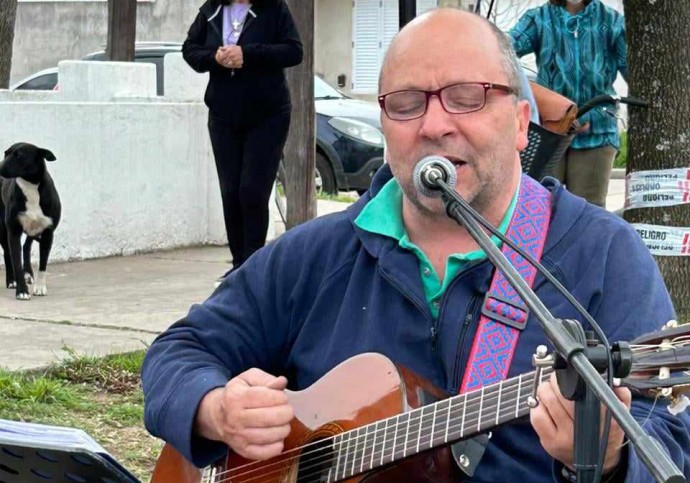 El Hogar Municipal celebró la llegada de la primavera