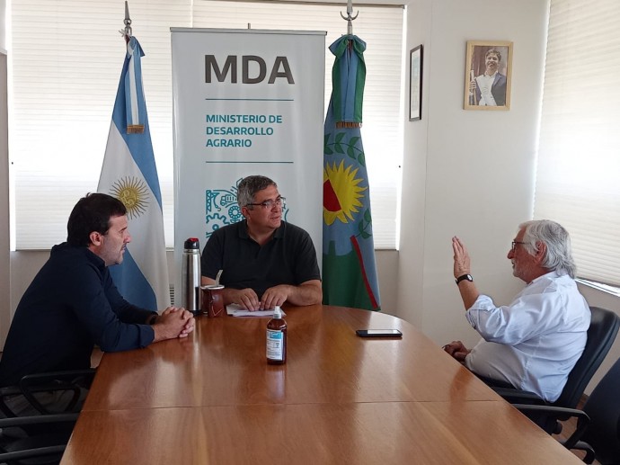 Carrera se reunió con el Ministro de Desarrollo agrario bonaerense