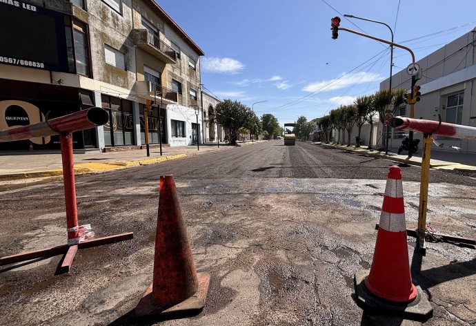 Continúan los trabajos de reparación y mantenimiento del asfalto