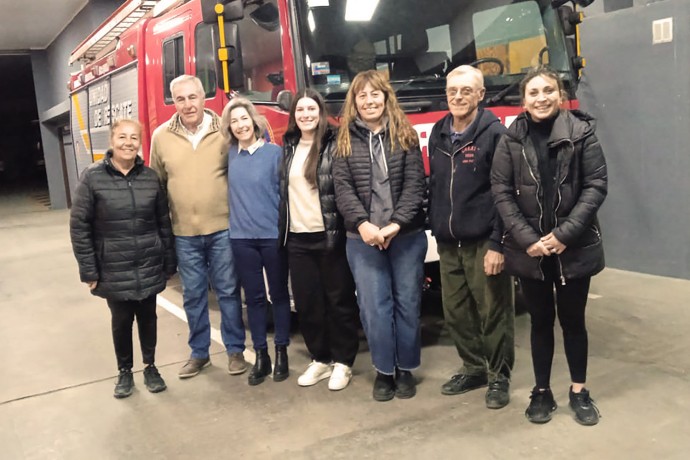 Bomberos Voluntarios entregó los premios del sorteo especial de su rifa