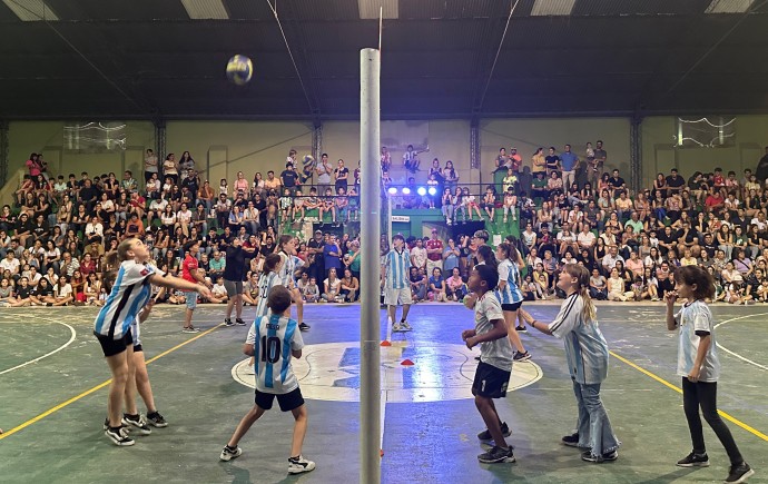 Evocando a los Juegos Olímpicos, el CEF celebró du fiesta recreativa 