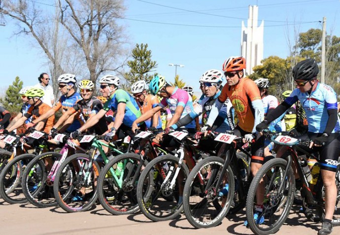 Se corre el rural bike “José Luis Barbagelata”