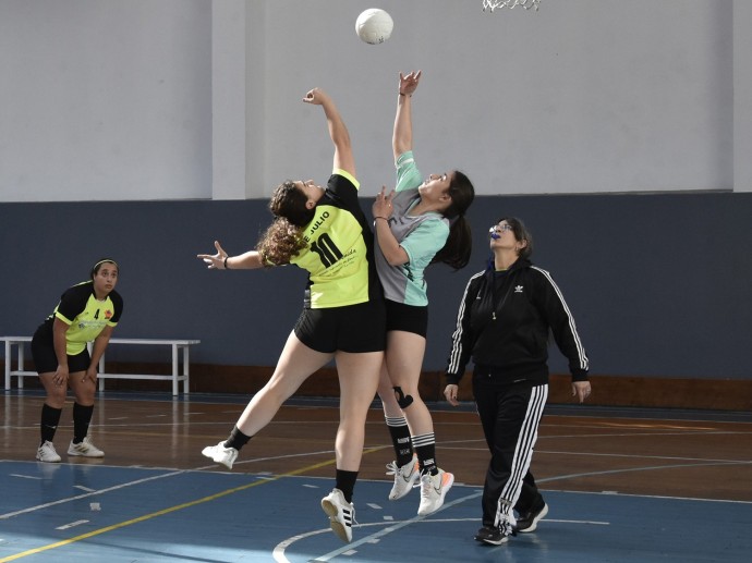 Tres Lomas cosechó tres medallas el día domingo