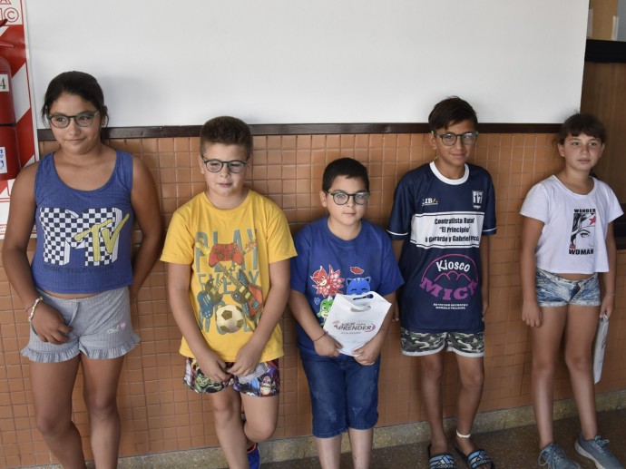 Entregaron anteojos del programa provincial “Ver para aprender”