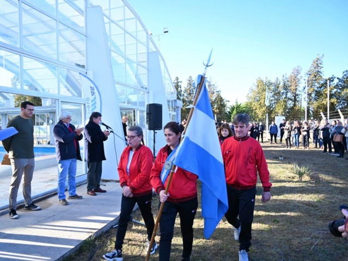 Tres Lomas inauguró la Escuela de Guardavidas