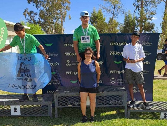 Excelentes resultados de salliquelenses en un Torneo de Paraatletismo 