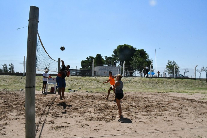 El equipo de Quenumá se impuso en el “Beach Vóley 6 Ciudades”