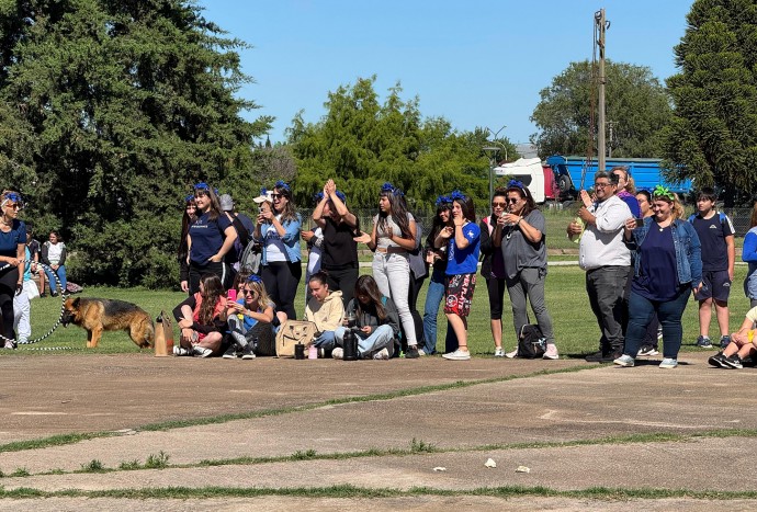 El Paseo del Lago recibió a la “Estudiantina 2024”