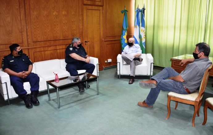 Álvarez recibió al nuevo Jefe de Policía de Seguridad Vial