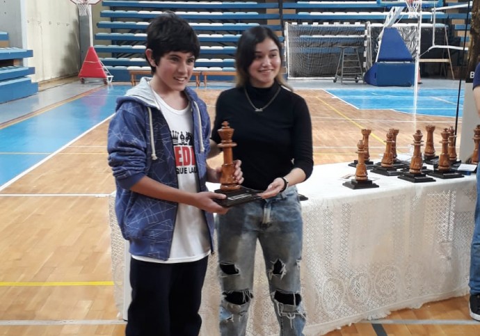 Quenumenses participaron de un torneo de ajedrez en Trenque Lauquen 