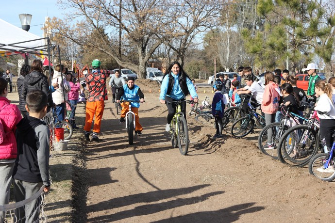 Las carreras recreativas de bicicleta fueron un éxito