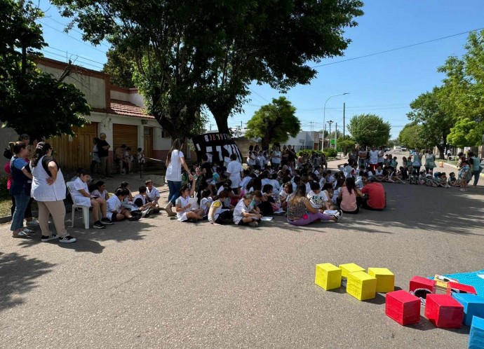 Se realizó la tercera edición de “Leer en comunidad”