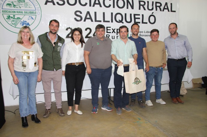 Entregaron los premios del concurso de novillos y vaquillonas