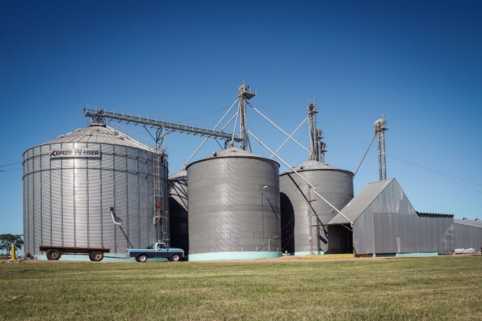 Buscan cubrir un puesto operativo en planta de silo