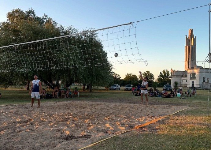 Se realizó el Primer Torneo de Beach Vóley del año