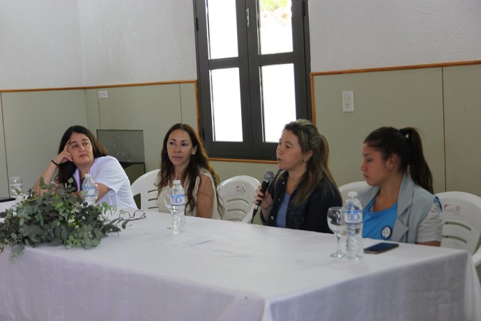 Se realizó la “Primer jornada participativa de salud y adolescencia”