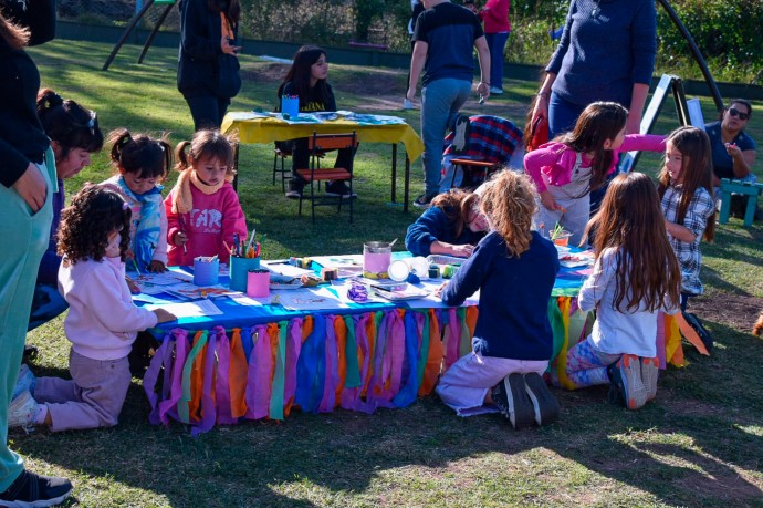 La Biblioteca Bernardino Rivadavia realizó una feria